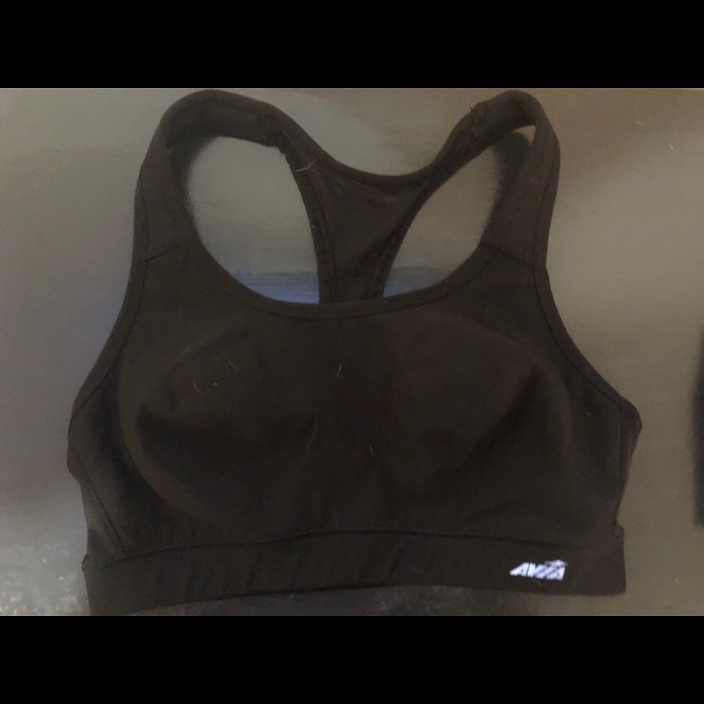 sports bra